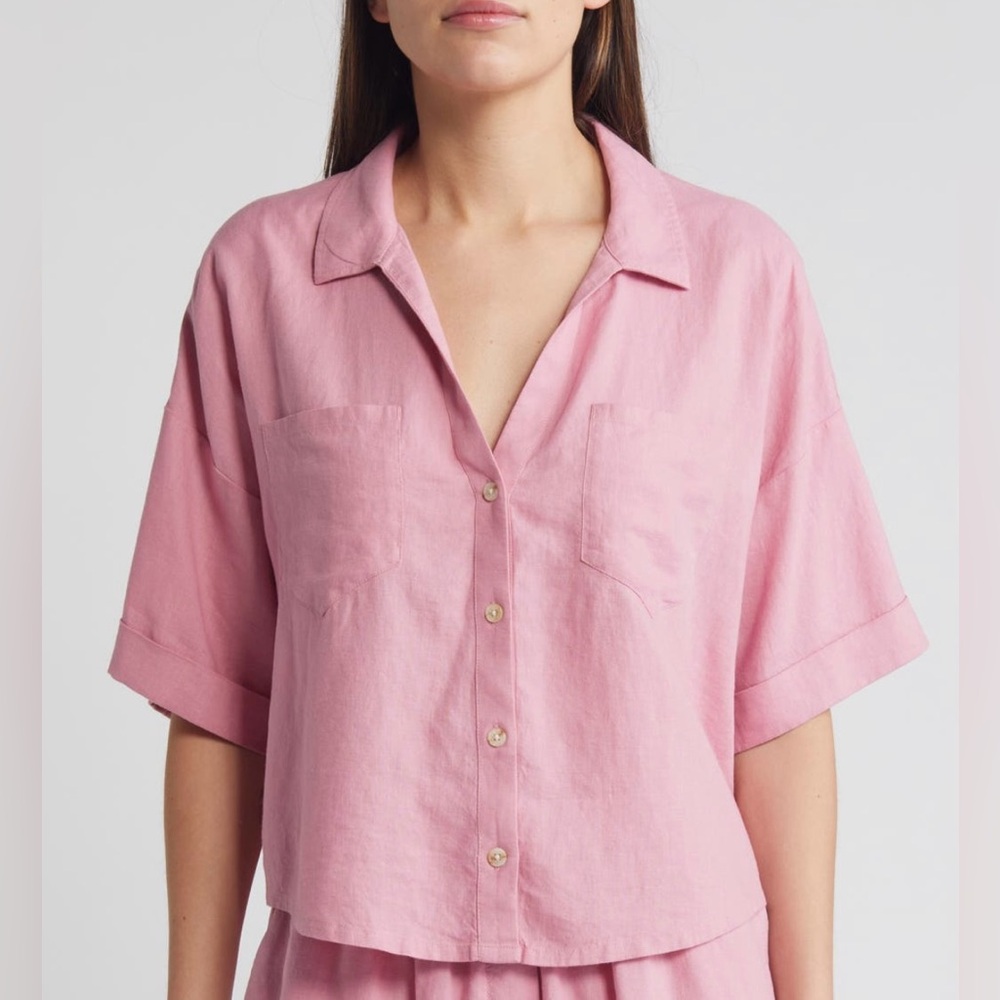 Treasure & Bond Pink Short Sleeve
Linen Blend Camp Shirt